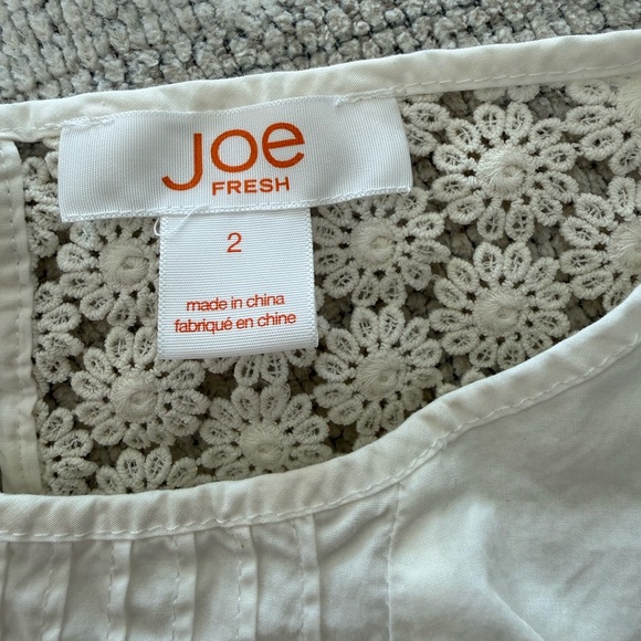 Fresh Classic White Kids Casual Dress - Picture 2 of 12